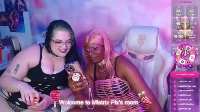 Image 10 of pixiebob25 Stream on Chaturbate on 5 months ago