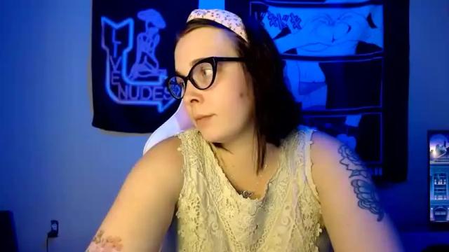 Image 7 of pixiepuff666 Stream on Chaturbate on 16 months ago