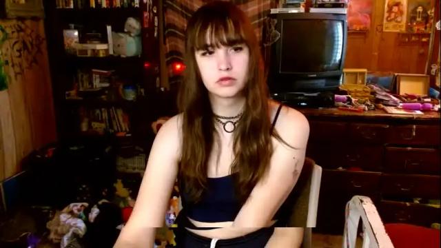 Image 4 of pixinun Stream on Chaturbate on 5 months ago