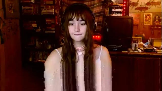 Image 4 of pixinun Stream on Chaturbate on 2 months ago