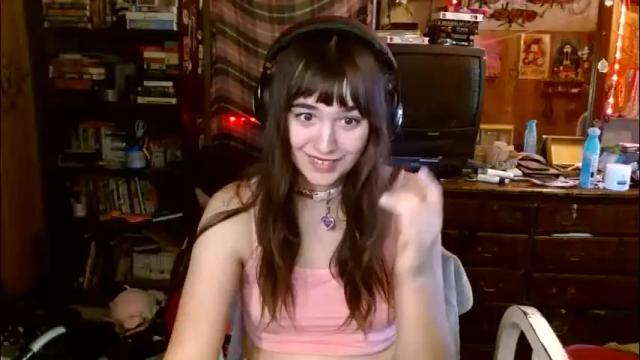 Image 7 of pixinun Stream on Chaturbate on 1 month ago