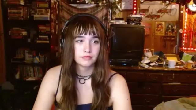 Image 6 of pixinun Stream on Chaturbate on 1 month ago