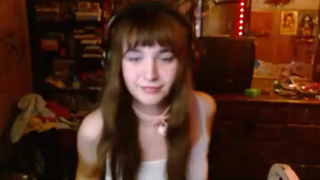 Image 3 of pixinun Stream on Chaturbate on 2 months ago