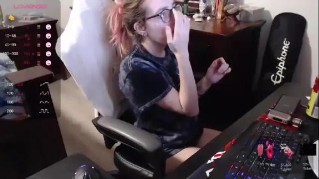 Image 8 of pixxistarloves Stream on Chaturbate on 19 months ago