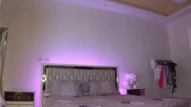 Image 12 of pixy_ Stream on Chaturbate on 14 months ago