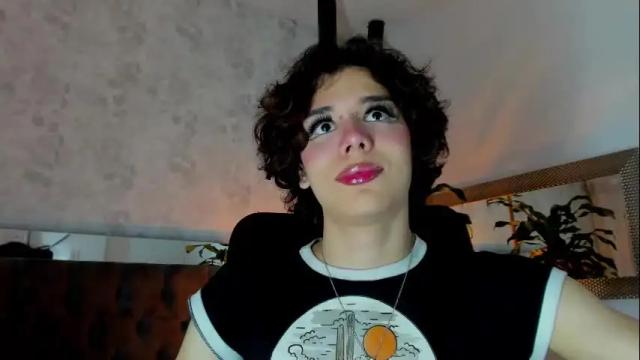 Image 4 of pixy_20 Stream on Chaturbate on 1 month ago