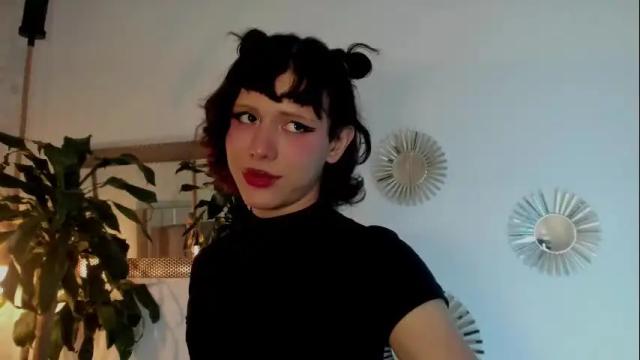 Image 4 of pixy_20 Stream on Chaturbate on 12 days ago