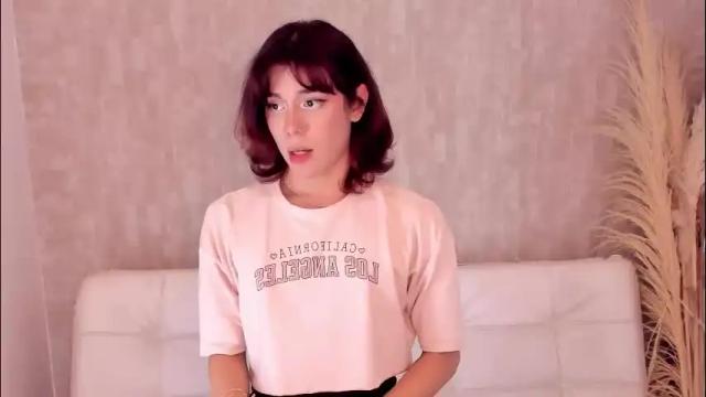 Image 2 of pixy_20 Stream on Chaturbate on 1 month ago