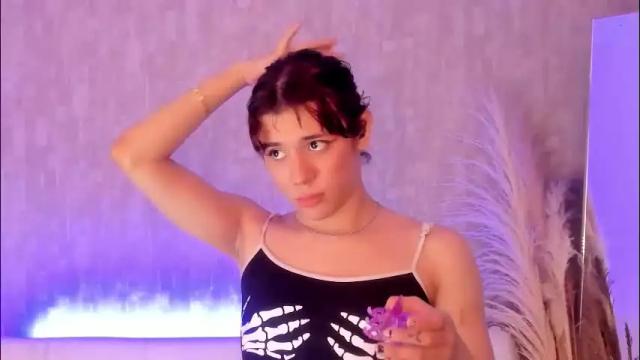 Image 2 of pixy_20 Stream on Chaturbate on 1 month ago