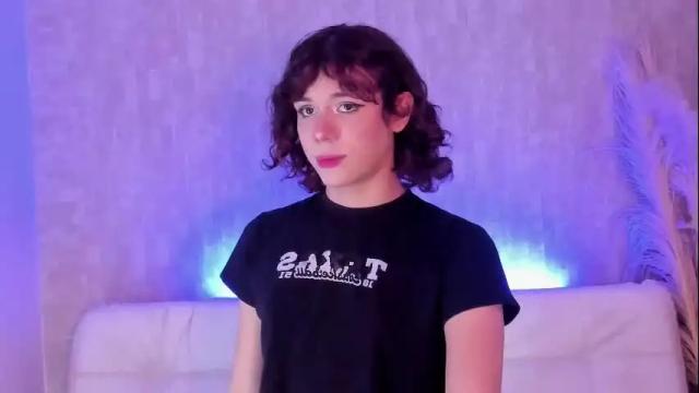 Image 4 of pixy_20 Stream on Chaturbate on 28 days ago