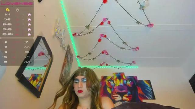 Image 7 of pixy_xxxgirl Stream on Chaturbate on 16 months ago