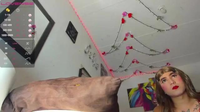 Image 10 of pixy_xxxgirl Stream on Chaturbate on 16 months ago