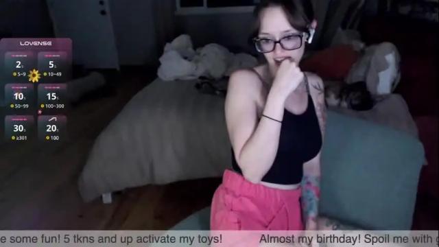 Image 6 of plantbabeee Stream on Chaturbate on 4 days ago
