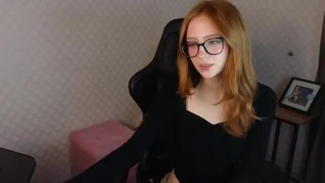 Image 12 of plastic_beach Stream on Chaturbate on 23 months ago