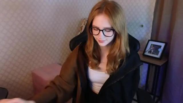 Thumbnail 1, plastic_beach's Stream at Chaturbate, 23 months ago