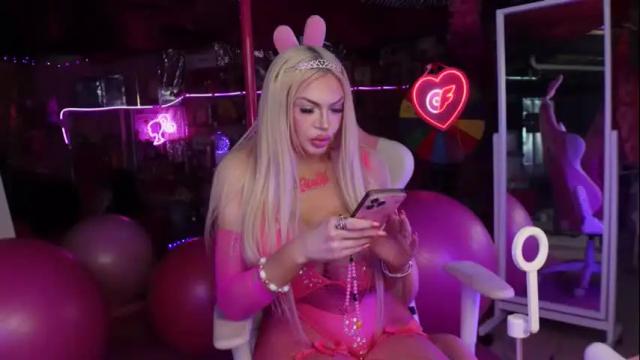 Thumbnail 1, plasticfuckdoll's Stream at Chaturbate, 1 month ago