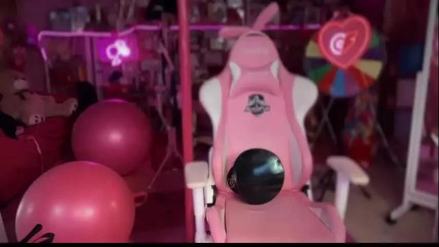 Image 10 of plasticfuckdoll Stream on Chaturbate on 1 month ago
