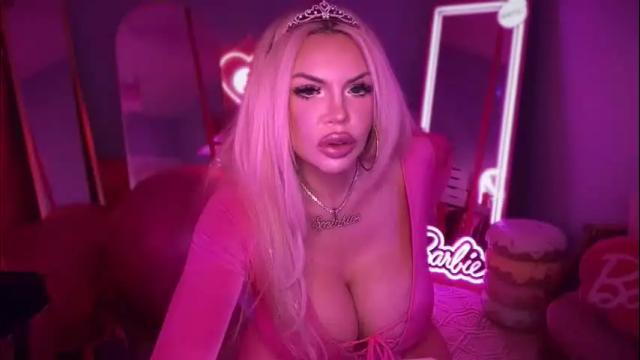 Thumbnail 2, plasticfuckdoll's Stream at Chaturbate, 1 month ago