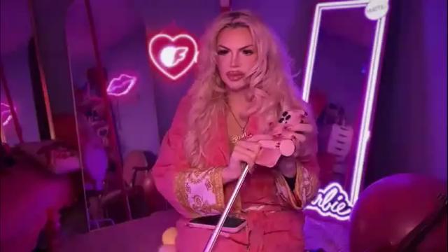 Thumbnail 2, plasticfuckdoll's Stream at Chaturbate, 1 month ago