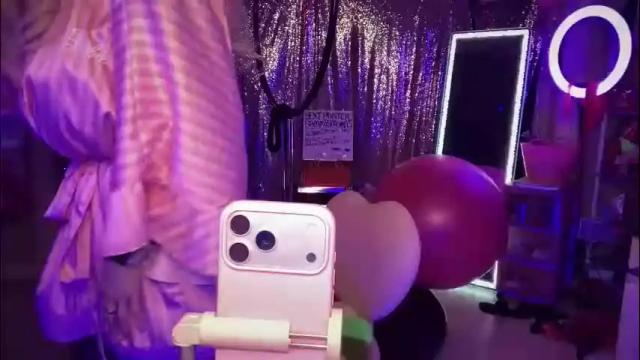 Image 3 of plasticfuckdoll Stream on Chaturbate on 1 month ago