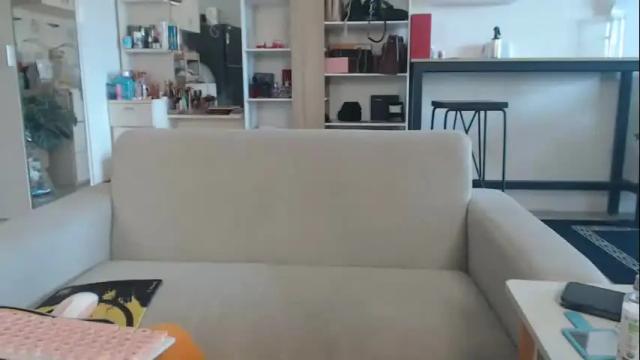Image 8 of plasticgirll Stream on Chaturbate on 1 month ago