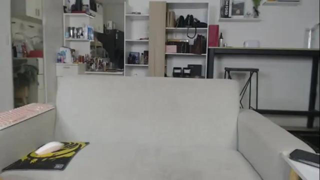 Image 6 of plasticgirll Stream on Chaturbate on 1 month ago