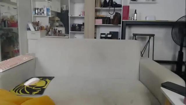 Image 12 of plasticgirll Stream on Chaturbate on 27 days ago