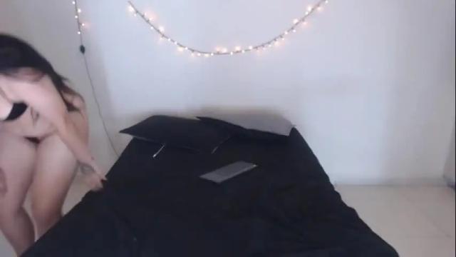 Image 3 of play_ground99 Stream on Chaturbate on 1 day ago