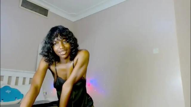 Image 3 of playboypetit Stream on Chaturbate on 2 months ago