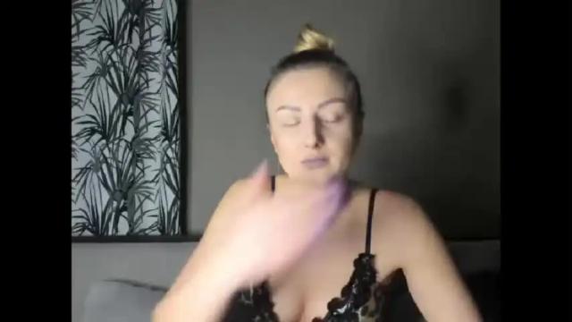 Image 11 of playfulaudrey Stream on Chaturbate on 15 months ago