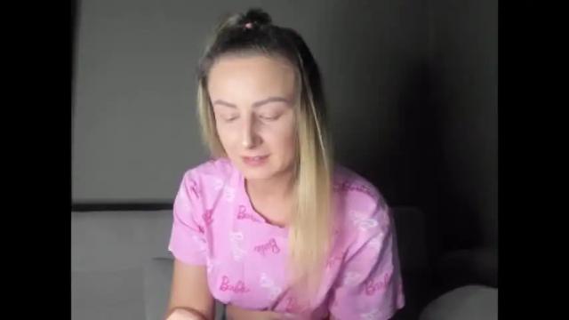 Image 3 of playfulaudrey Stream on Chaturbate on 14 months ago