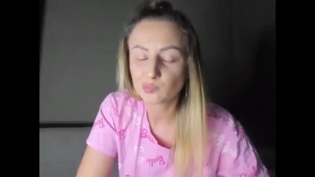 Image 4 of playfulaudrey Stream on Chaturbate on 14 months ago