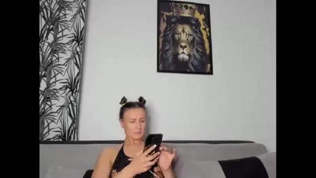 Image 3 of playfulaudrey Stream on Chaturbate on 15 days ago