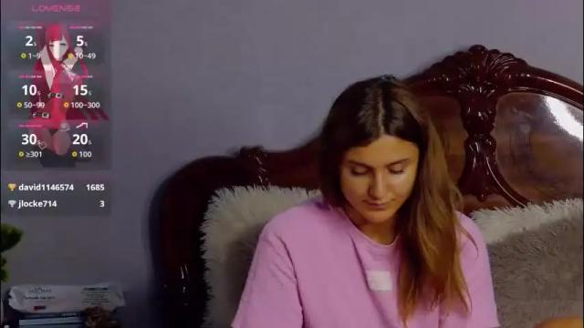 Image 12 of playfulnicole Stream on Chaturbate on 1 month ago