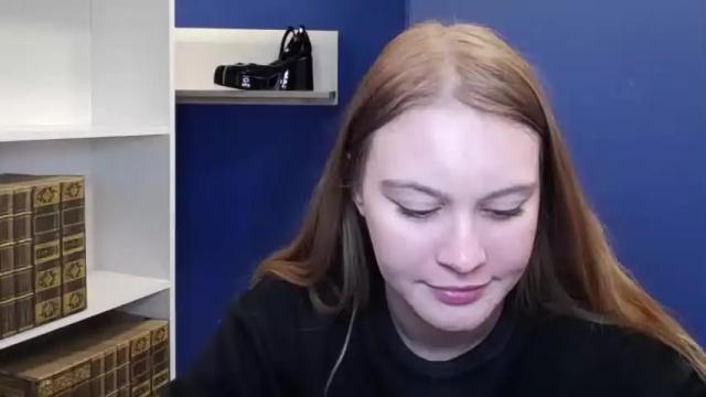Image 4 of playgirl_valeria Stream on Chaturbate on 14 months ago