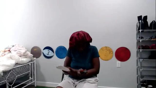 Image 6 of pleasepadrona Stream on Chaturbate on 26 days ago