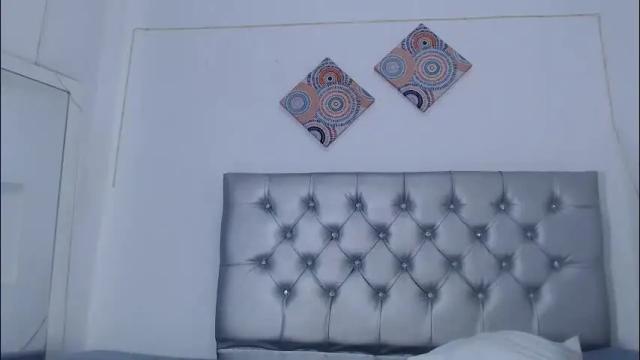 Thumbnail 3, pleassing_ebonny's Stream at Chaturbate, 4 months ago