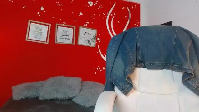 Image 2 of pleassure_infinity Stream on Chaturbate on 19 months ago