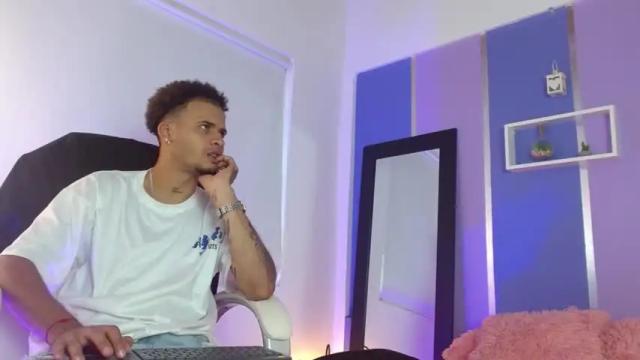 Thumbnail 1, pleassure_infinity's Stream at Chaturbate, 18 months ago