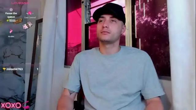Image 2 of pleasure_vibes023 Stream on Chaturbate on 5 days ago