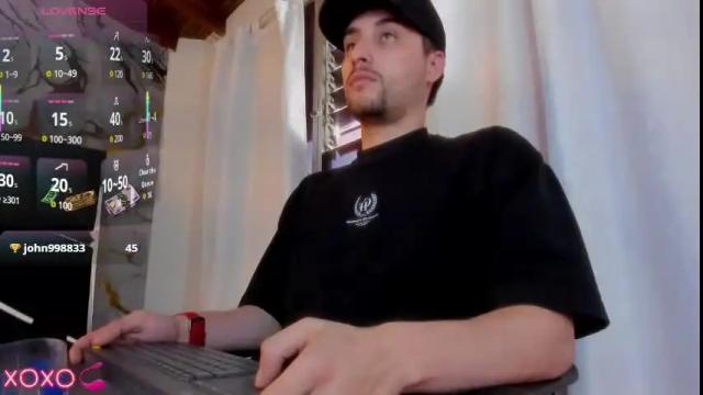 Image 2 of pleasure_vibes023 Stream on Chaturbate on 12 days ago