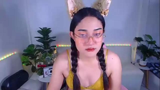 Image 6 of ploysaithailand Stream on Chaturbate on 1 month ago