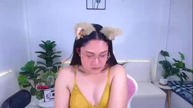 Image 2 of ploysaithailand Stream on Chaturbate on 25 days ago