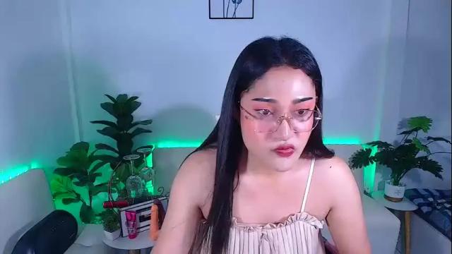 Image 2 of ploysaithailand Stream on Chaturbate on 16 days ago