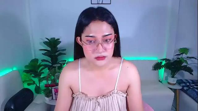 Image 3 of ploysaithailand Stream on Chaturbate on 16 days ago
