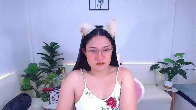 Image 4 of ploysaithailand Stream on Chaturbate on 11 days ago