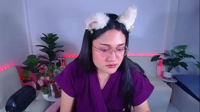 Image 2 of ploysaithailand Stream on Chaturbate on 8 days ago