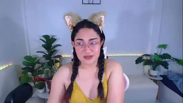 Image 10 of ploysaithailand Stream on Chaturbate on 4 days ago