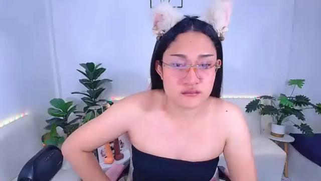 Image 2 of ploysaithailand Stream on Chaturbate on 2 months ago