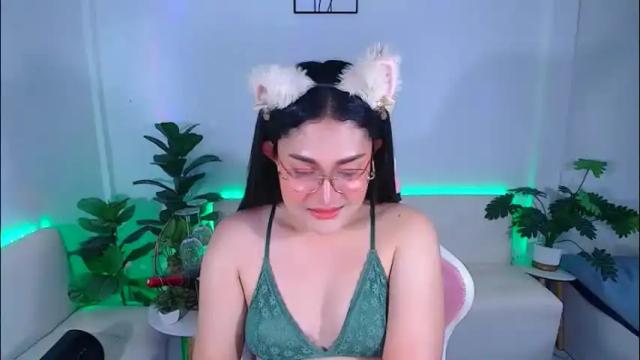 Image 2 of ploysaithailand Stream on Chaturbate on 1 month ago